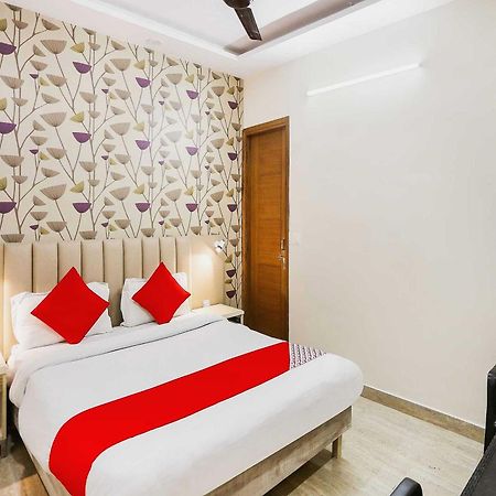 Hotel O Hotel Paradise Indraprast Bagian luar foto