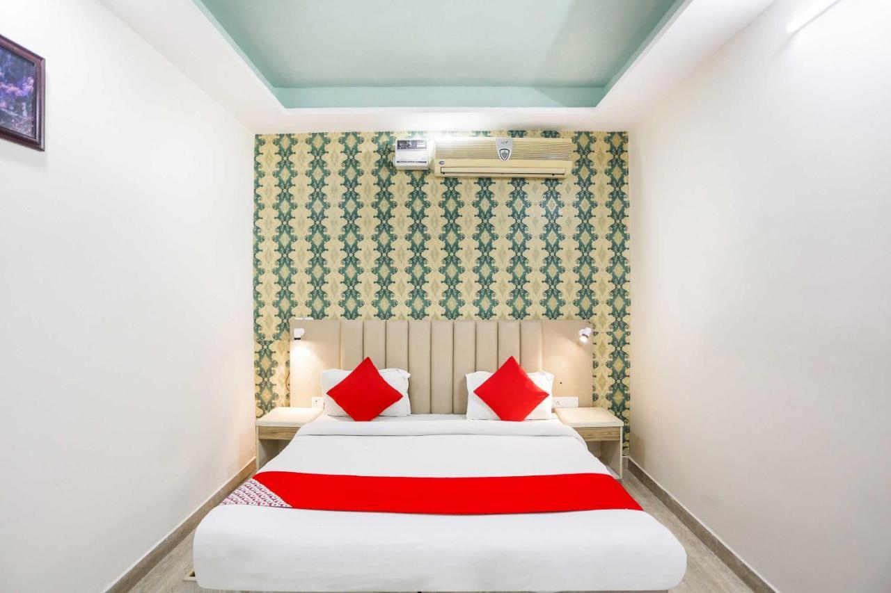 Hotel O Hotel Paradise Indraprast Bagian luar foto