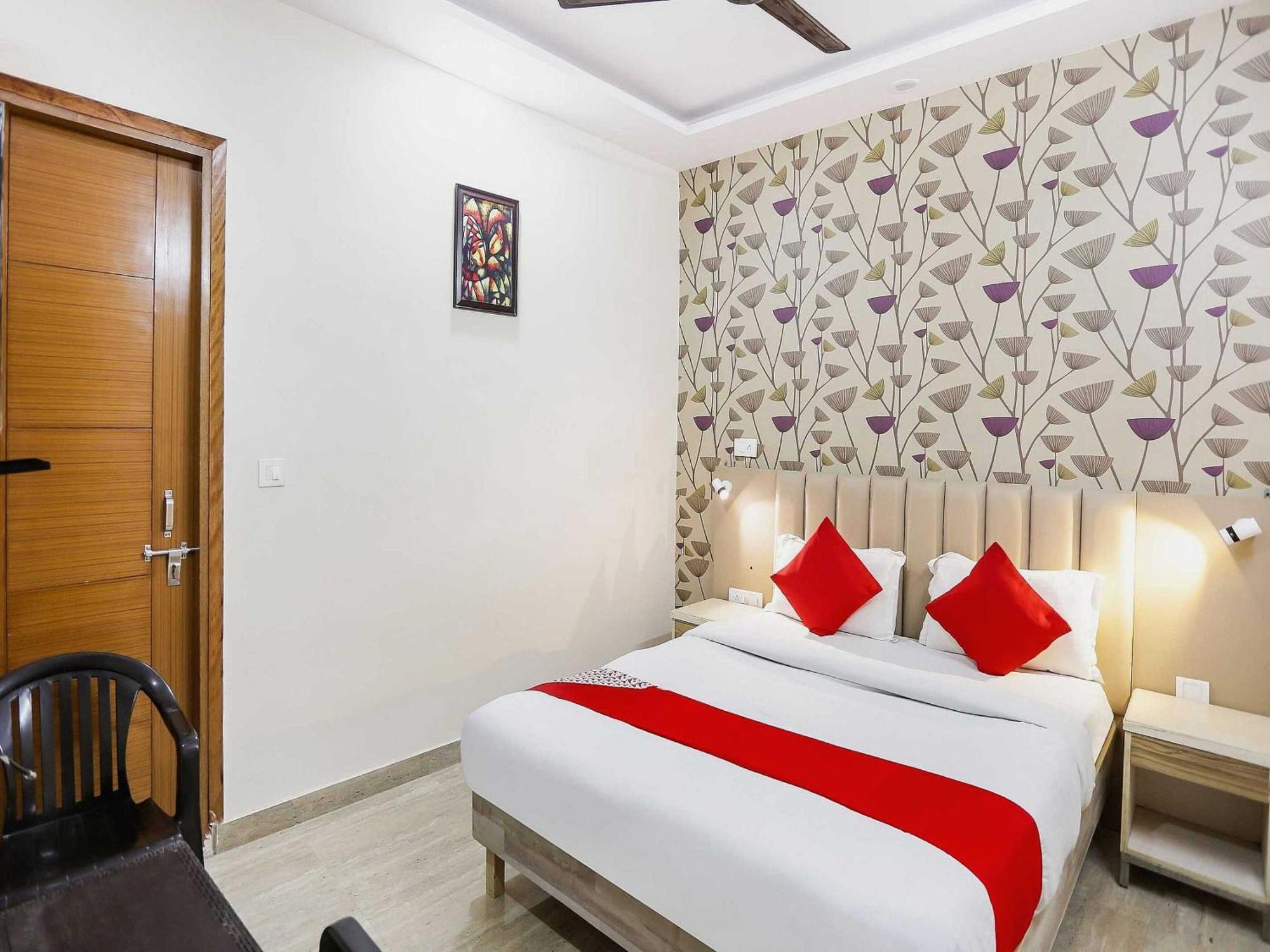 Hotel O Hotel Paradise Indraprast Bagian luar foto